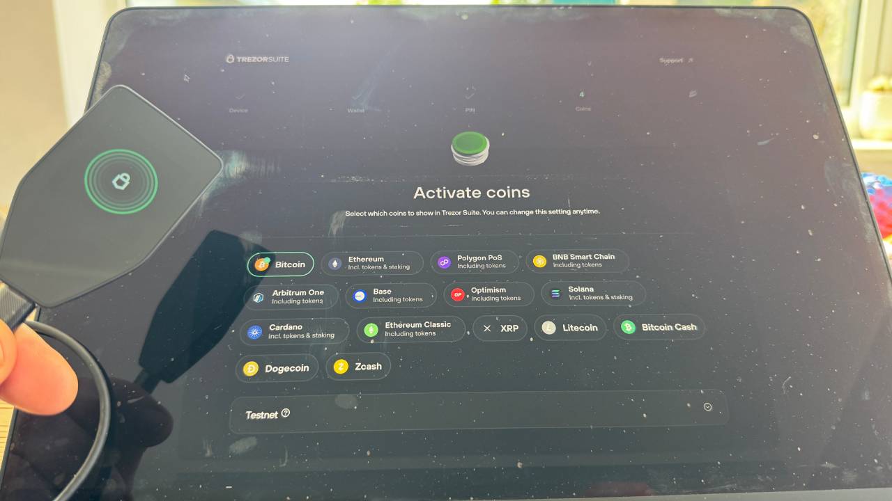 Trezor Safe 5 Review: A Flagship Hardware Crypto Wallet With Haptic  Touchscreen Smarts - Decrypt